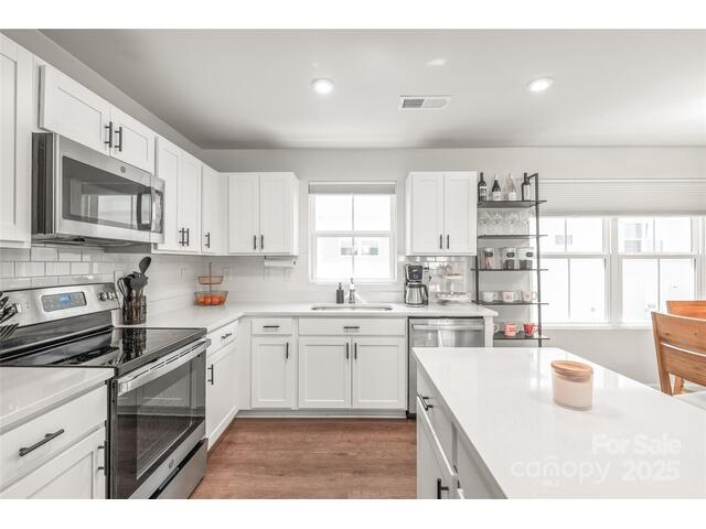 MLS# 4261011 MLS# 4261011