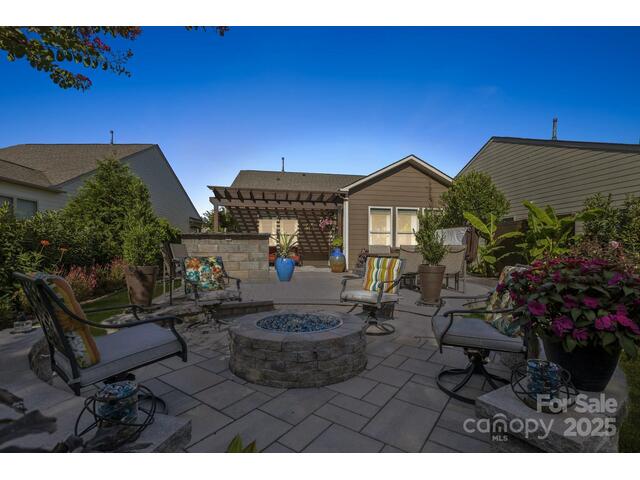 MLS# 4298424 MLS# 4298424